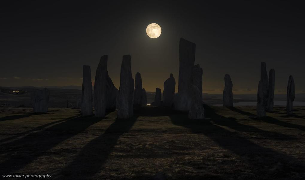 Scotland, Lewis, Callanish, moon, stones